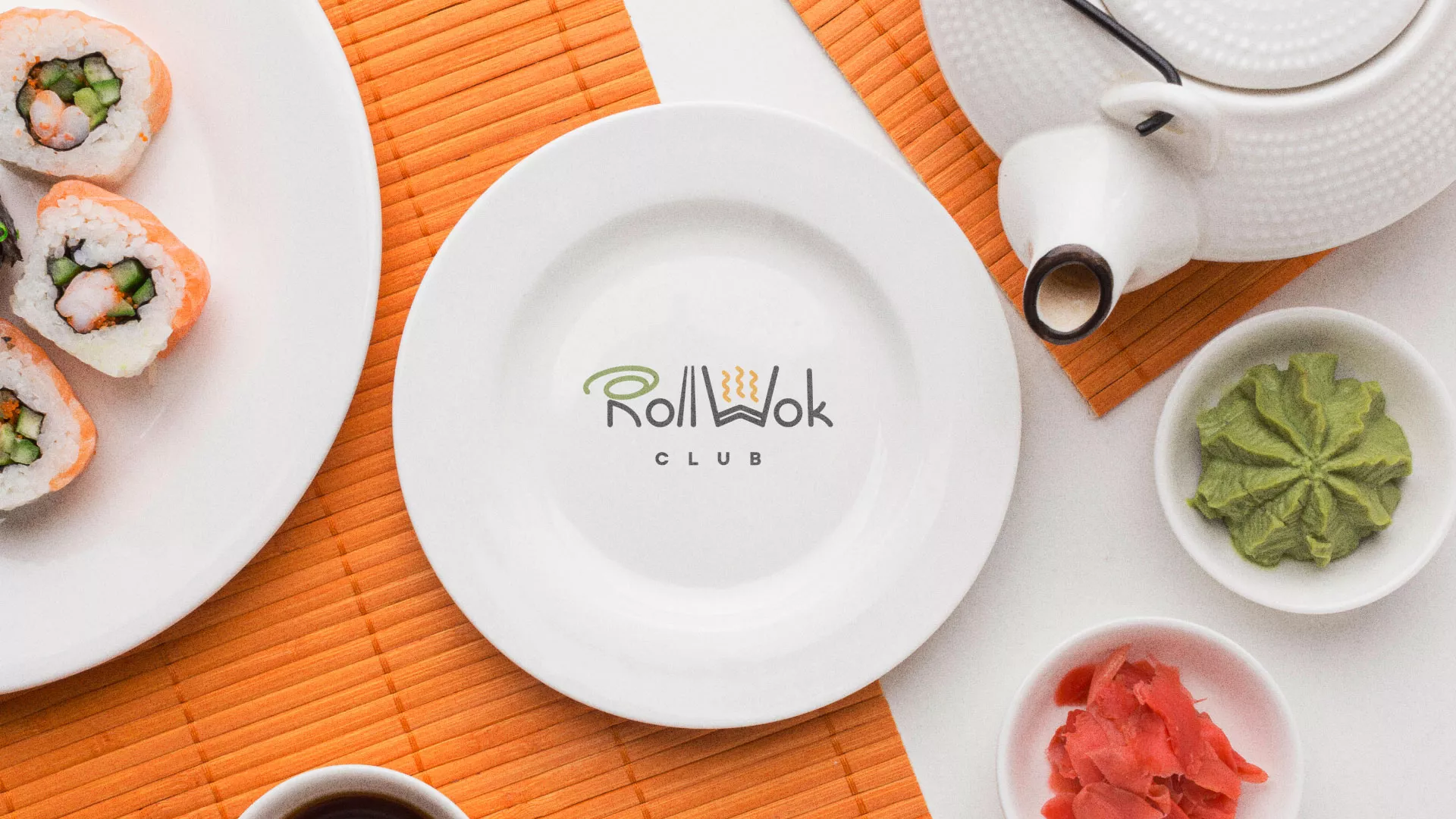 Разработка логотипа и фирменного стиля суши-бара «Roll Wok Club» в Сосновом Боре